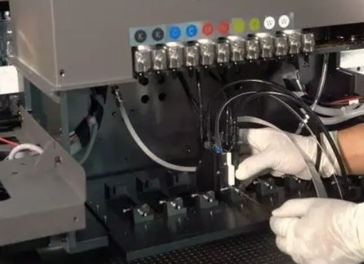 uv平板打印機(jī)斷墨